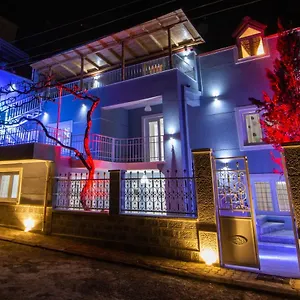 Trako's Hotel